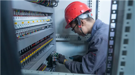 骏马迎春，福启新岁为确保假期结束后所有设备能够迅速恢复平稳运行在共享团圆欢庆的同时也别忘了为您的设备做好“节前关怀”哦！金岭机床结合多年服务经验特别为您整理以下春节设备养护指南助您安心过年，开工顺利01设备保养工作为春节后的顺利开工备一份贴心指引~